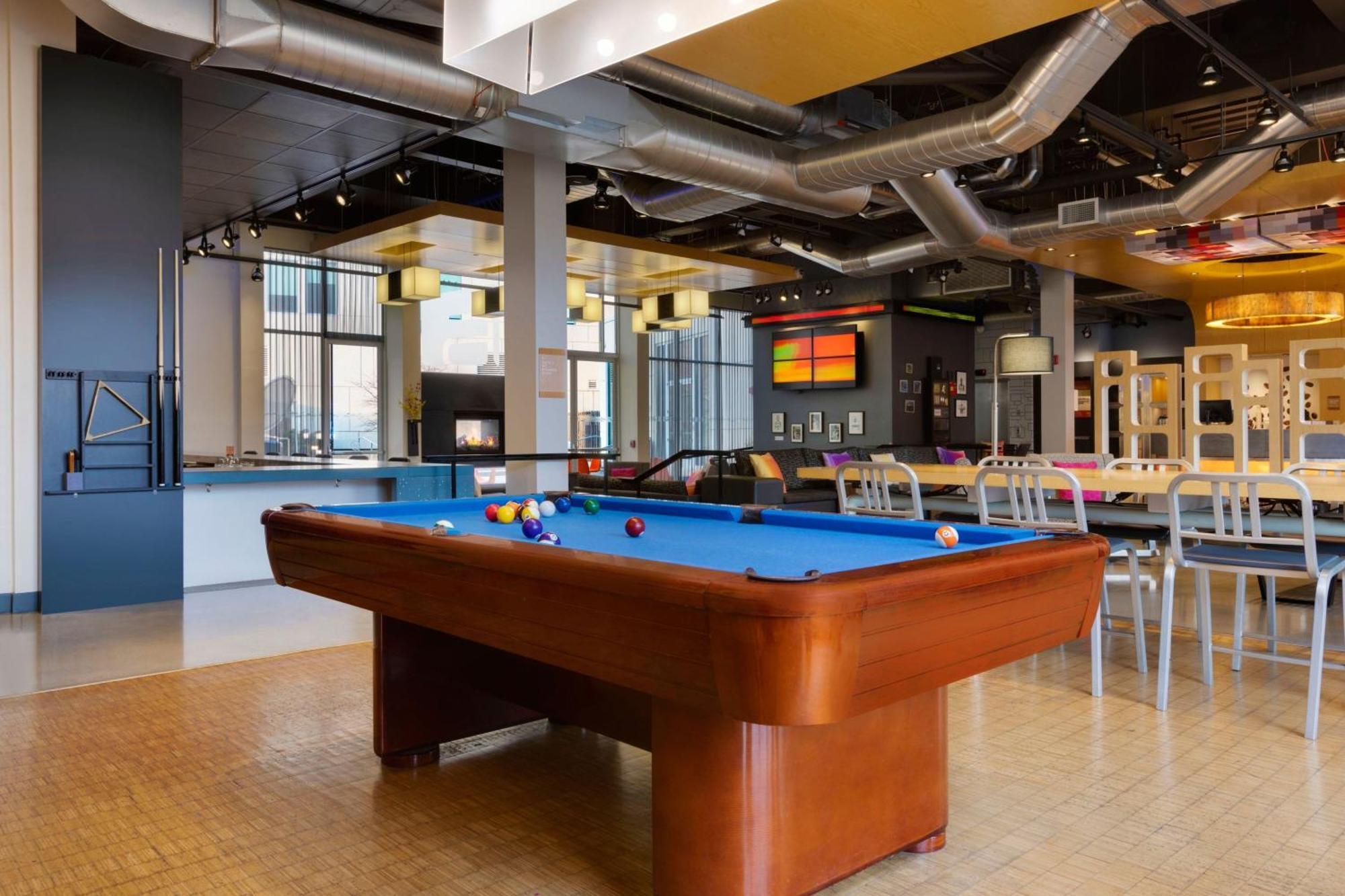 Aloft Hotel Milwaukee Downtown Exteriér fotografie