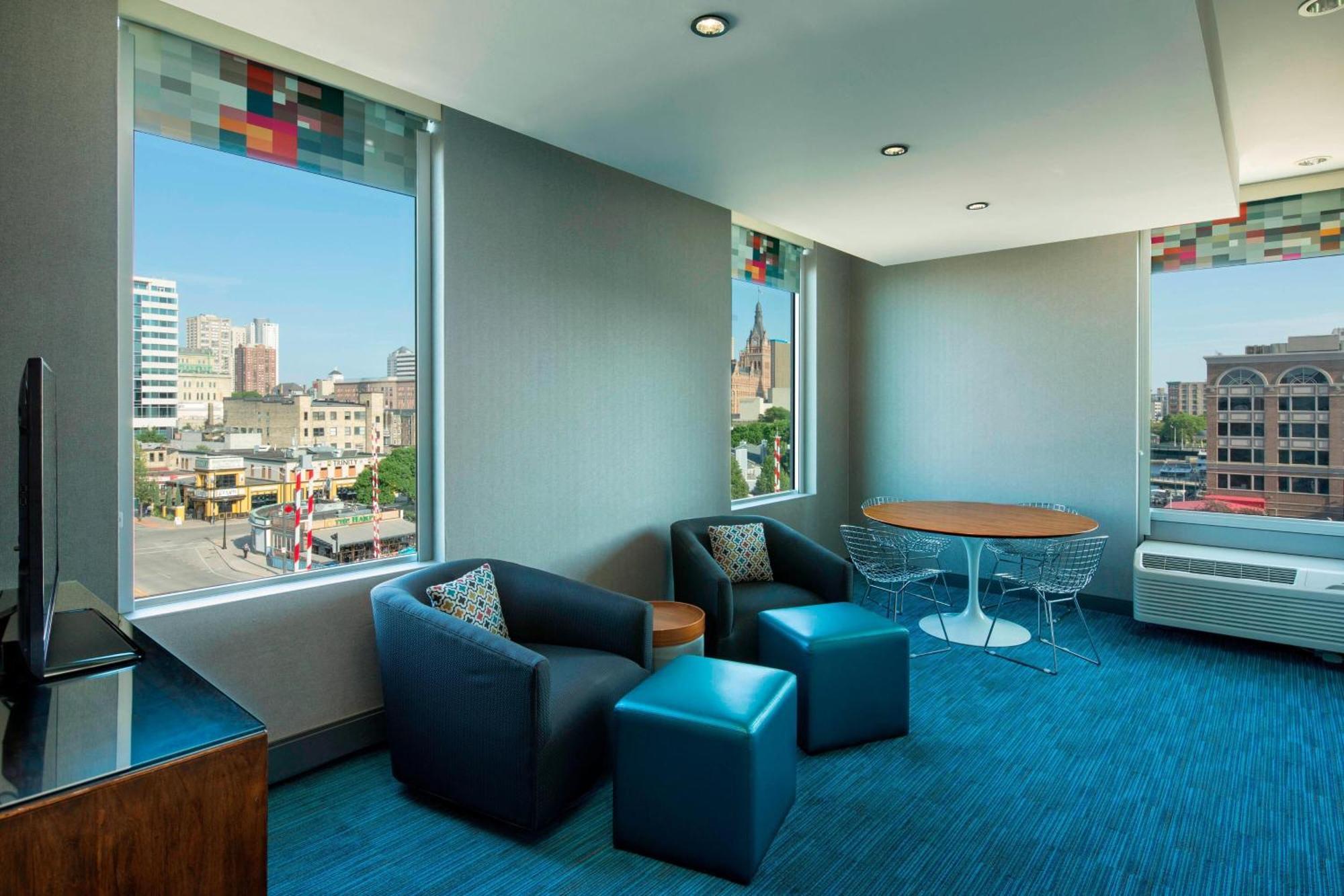 Aloft Hotel Milwaukee Downtown Exteriér fotografie